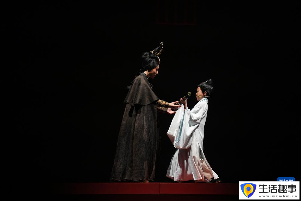 《西漢有戲·辛追的家宴》在長沙演出(圖1)
